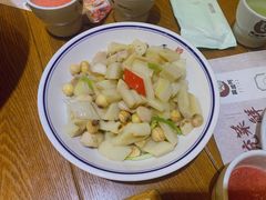 -黄泥岗·地道湖北菜(奥特莱斯店)