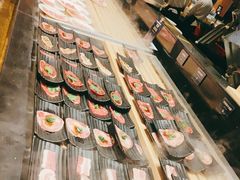 -钱小奴海鲜自助黑金店(杭州滨江龙湖店)