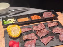 -左庭右院鲜牛肉火锅黑金店(陆家嘴中心店)