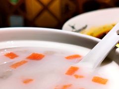 椰汁炖雪蛤-渝信川菜(西单店)