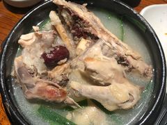 人参鸡汤-萨拉伯尔(燕莎友谊商城店)