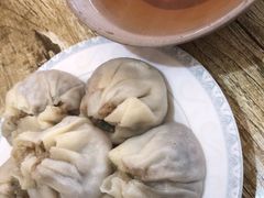 -严氏重油烧麦(民权路店)