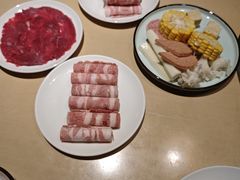 -余欢领鲜火锅(新街口店)