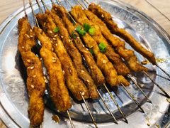 -江城燕子大排档(江汉路步行街店)