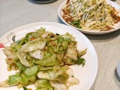 -小船渔村•大连菜•大连焖鱼(黄河路店)