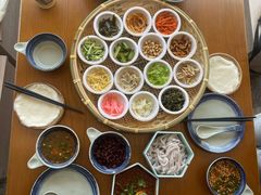 -包整·丝娃娃(一览甲秀楼风景店)