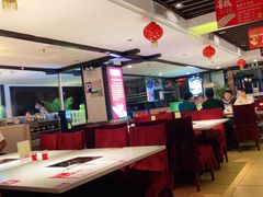 大堂-潮泰牛肉火锅 · 创于1992年(车公庙店)