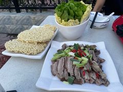 -墨脱石锅椰子鸡•香草鸭•东山羊(大东海店)