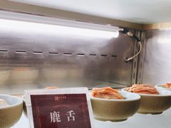 -雍和会海鲜姿造自助(湖东路店)