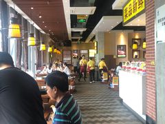 -香佰里鲜货火锅(佳乐金街店)