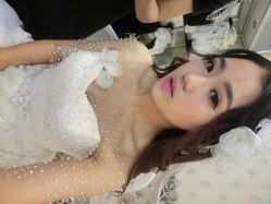 点击看大图 艾米丽新娘造型-艾米丽婚纱礼服