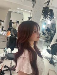 -SALON DE VANHADA