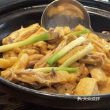 鱼生比例也低得可怜 幸好东星斑鱼骨泡饭味道还挺鲜