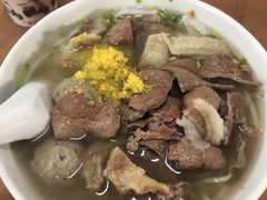 -潮镇老尾牛杂(环城西路店)