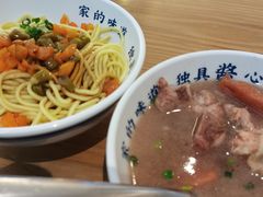 武汉热干面-文叔·湖北名小吃·小龙虾(华强北店)