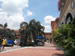 小镇环境-佛罗伦萨小镇广佛名品奥特莱斯(疏港路店)