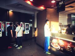-麦当劳(展览路店)