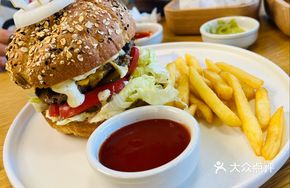 G+ Premium Wagyu Burger