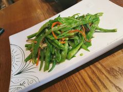 -云海肴·汽锅鸡·云南菜(天山百盛优客店)