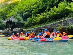-重庆神龙峡漂流