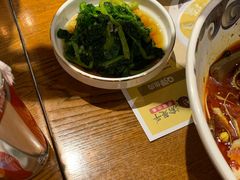 -渝是乎川渝小炒(新世界百货望京店)