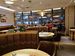 大堂-小六汤包·老字号·中华名小吃(兴庆路店)