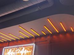 -鸣记脆皮烤鱼·海鲜烤鱼(三八广场店)