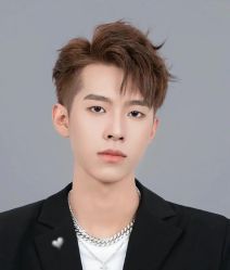 -丝语萱形象