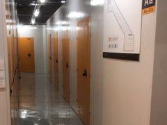 -安东易迷你仓自助寄存仓库(淞虹路店)