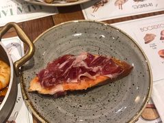 -Tapa Tapa