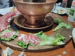 -额尔敦传统涮.冰煮羊火锅(乌兰察布体育场店)