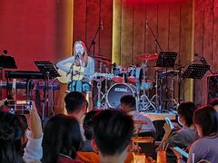 -TZ House音乐现场(来福士中心店)