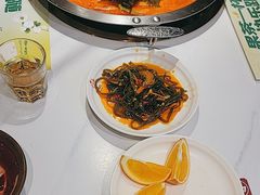 -小媳妇重庆老火锅(杉杉普陀天地店)