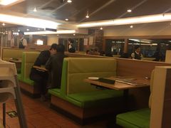 卡座-萨莉亚(百信广场店)