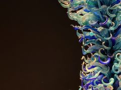 -奇胡利玻璃艺术园