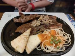 -豪客来牛排(空港华联店)