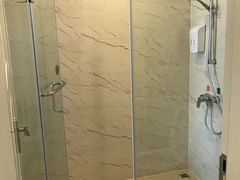 -维也纳酒店(苏州东方之门金鸡湖店)