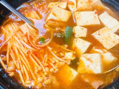 辣白菜豆腐汤-屋里家延边朝鲜族冷面(南园店)