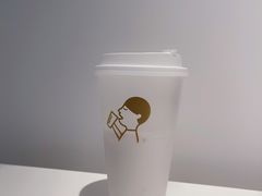 -喜茶(迪士尼小镇·平行宇宙店)