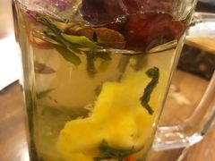 -清真·玛丽亚新疆菜主题餐厅(浙江中路店)