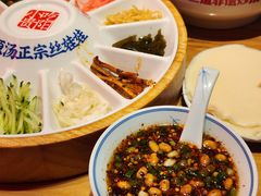 -怪噜范·老贵阳街头名小吃(汇金星力城店)