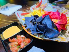 -Famous肥猫墨西哥音乐餐吧(五棵松华熙LIVE店)