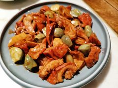 腊八蒜烧肥肠-小吊梨汤·北京菜·烤鸭(鸟巢店)