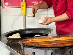 -水丰锅贴(延吉东路店)
