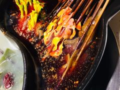 -钢管厂五区小郡肝串串香(奥克斯广场锦城万达店)