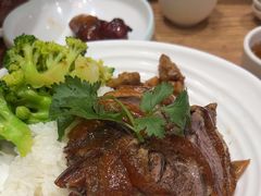 -裕记烧腊连锁餐饮(国商分店)