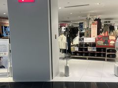 -优衣库(北京万柳华联购物中心店)