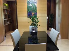 -上海怡沁园度假酒店