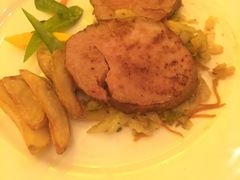 德式烟熏猪排-成桂西餐厅·42年的味道(五大道疙瘩楼店)