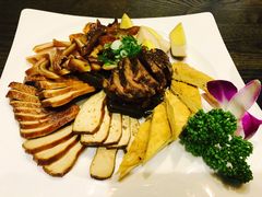 -天下三绝 牛肉面/红酒